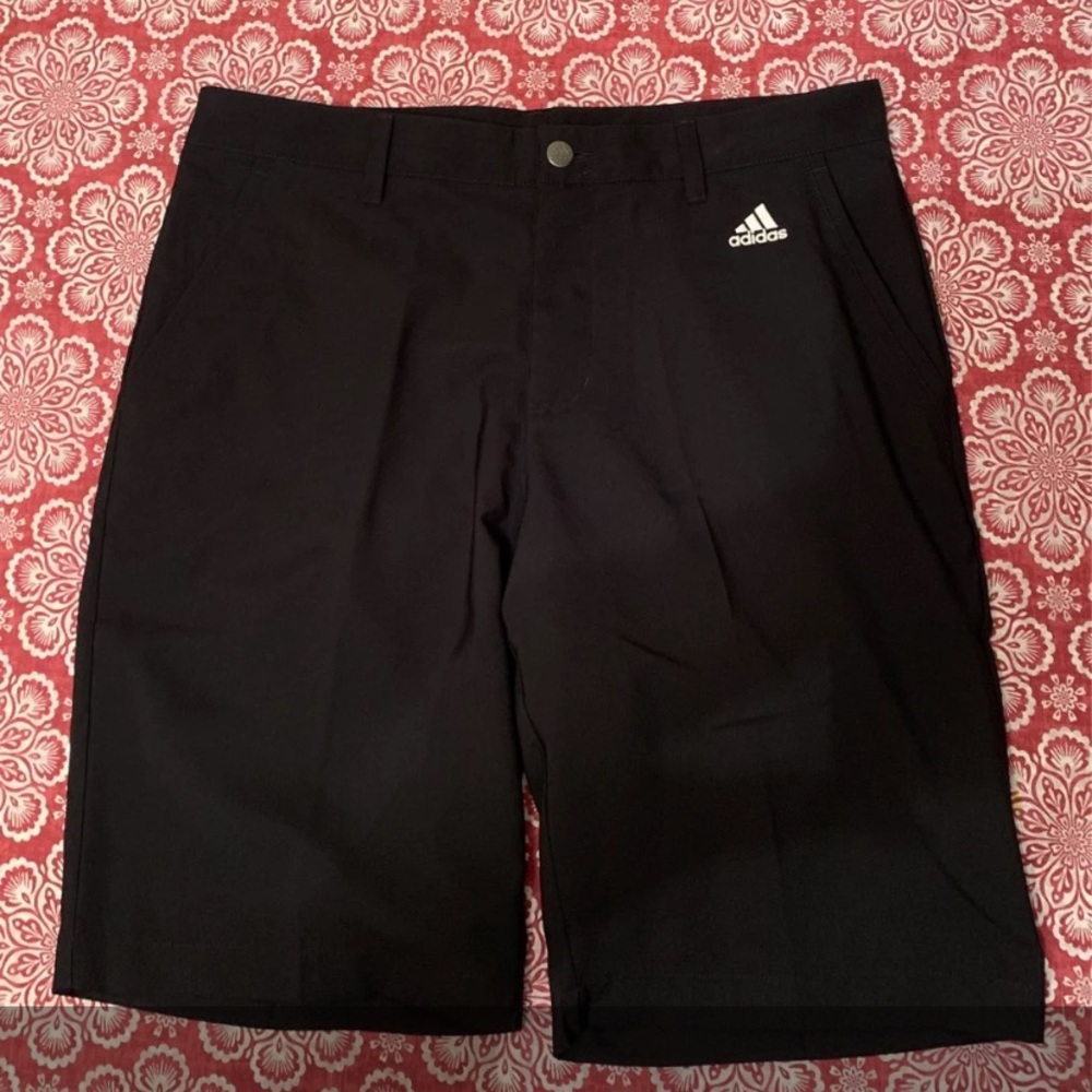Adidas men’s golf shorts brand NEW with tags!!!